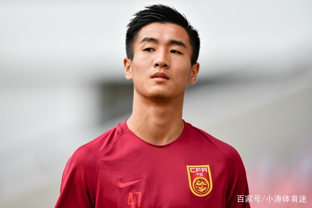 队记：东契奇已向佩林卡和雷迪克明确表示 渴望湖人引进顶级中锋